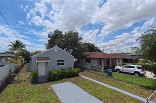3156 NW 55th St, Miami, FL 33142 - Photo 3