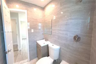 3156 NW 55th St, Miami, FL 33142 - Photo 11