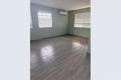 359 W 12th St #3, Hialeah, FL 33010 - Photo 9