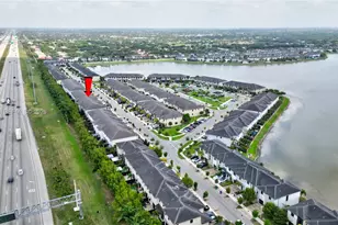 15826 NW 91st Ct, Miami Lakes, FL 33018 - Photo 11