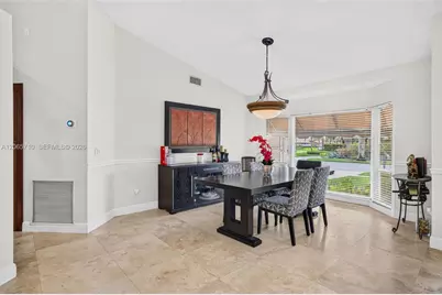 581 NW 110th Ave, Plantation, FL 33324 - Photo 13