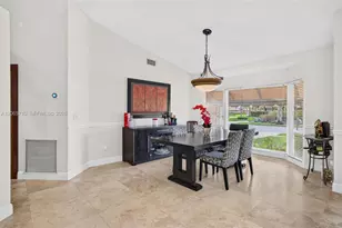 581 NW 110th Ave, Plantation, FL 33324 - Photo 11