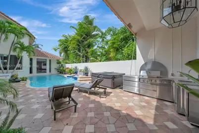 12127 NW 9th Dr, Coral Springs, FL 33071 - Photo 51