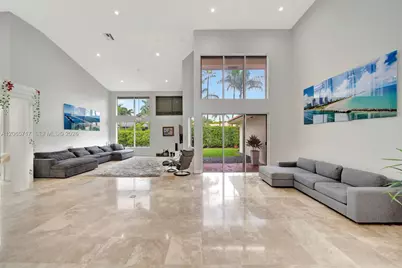12127 NW 9th Dr, Coral Springs, FL 33071 - Photo 5