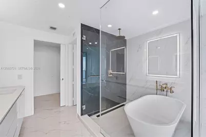 700 NE 24th St #3502, Miami, FL 33137 - Photo 5