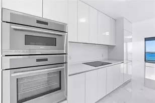 700 NE 24th St, Miami, FL 33137 - Photo 3