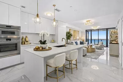 700 NE 24th St #3502, Miami, FL 33137 - Photo 1