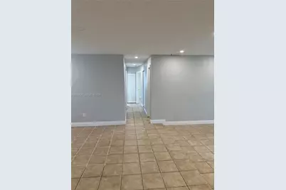 8270 SW 12th Ter #N/A, Miami, FL 33144 - Photo 3