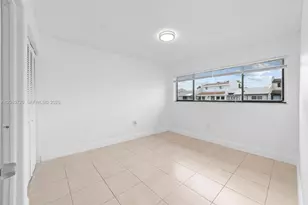 19528 NW 55th Cir Pl, Miami Gardens, FL 33055 - Photo 17