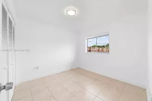 19528 NW 55th Cir Pl, Miami Gardens, FL 33055 - Photo 21