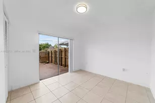 19528 NW 55th Cir Pl, Miami Gardens, FL 33055 - Photo 13