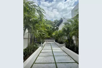 7521 NE 2nd Ct #3, Miami, FL 33138 - Photo 43