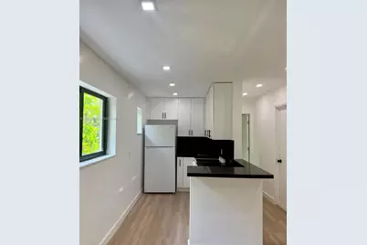 7521 NE 2nd Ct #3, Miami, FL 33138 - Photo 25