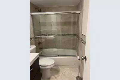 10101 W Sunrise Blvd #106, Plantation, FL 33322 - Photo 13