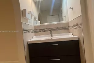 10101 W Sunrise Blvd, Plantation, FL 33322 - Photo 9