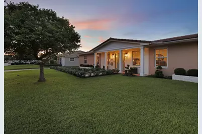 1401 NE 103rd St, Miami Shores, FL 33138 - Photo 7