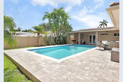 1401 NE 103rd St, Miami Shores, FL 33138 - Photo 41