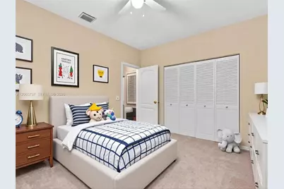 11335 Lake Shore Dr, Cooper City, FL 33026 - Photo 15