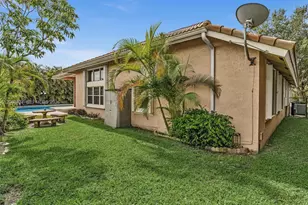 11335 Lakeshore Dr, Cooper City, FL 33026 - Photo 31