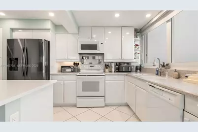 1370 S Ocean Blvd #2801, Pompano Beach, FL 33062 - Photo 11