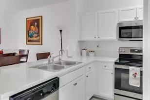 2819 SE 1st Dr, Homestead, FL 33033 - Photo 11