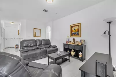 2819 SE 1st Dr #7, Homestead, FL 33033 - Photo 7