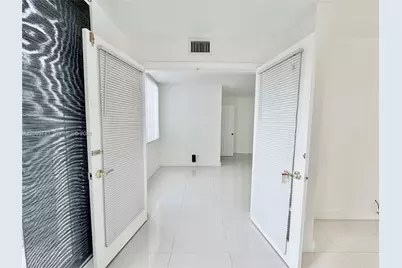 7840 NW 50th St #102, Lauderhill, FL 33351 - Photo 15