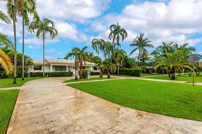 5013 Arthur St, Hollywood, FL 33021 - Photo 1