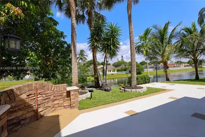 843 NW 131st Ave, Sunrise, FL 33325 - Photo 53