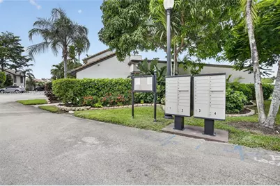 958 Mockingbird Ln #515, Plantation, FL 33324 - Photo 39