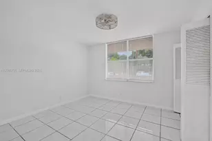 7301 NW 1st St, Margate, FL 33063 - Photo 9