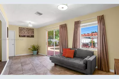 2006 SW 8th Ave, Largo, FL 33770 - Photo 5