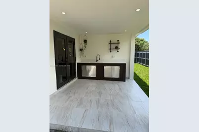 1055 NW 143rd St, Miami, FL 33168 - Photo 41