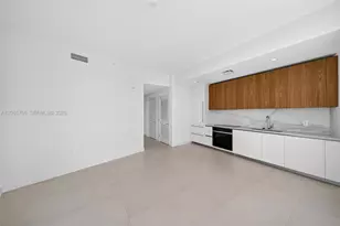 1400 Biscayne Blvd, Miami, FL 33132 - Photo 9