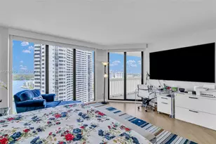 2000 Island Blvd, Aventura, FL 33160 - Photo 17