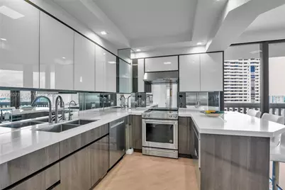 2000 Island Blvd #2006, Aventura, FL 33160 - Photo 1