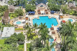 2000 Island Blvd, Aventura, FL 33160 - Photo 53