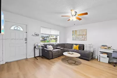 8921 NW 26th Pl, Sunrise, FL 33322 - Photo 5