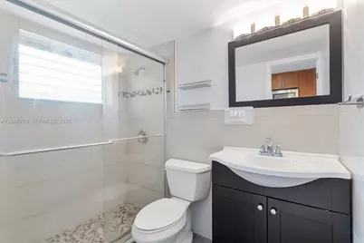 851 Meridian Ave #24, Miami Beach, FL 33139 - Photo 11