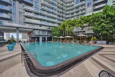 121 NE 34th St #2705, Miami, FL 33137 - Photo 3