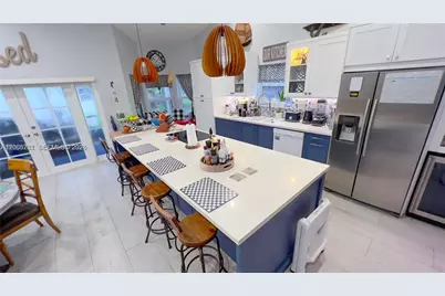 7112 NW 107th Ave, Tamarac, FL 33321 - Photo 5