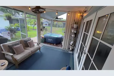 7112 NW 107th Ave, Tamarac, FL 33321 - Photo 11