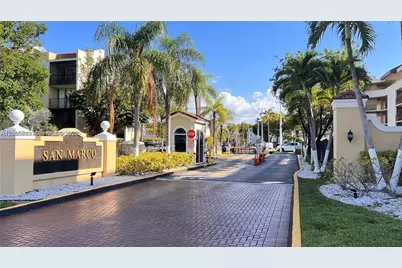 8850 Fontainebleau Blvd #401, Miami, FL 33172 - Photo 1