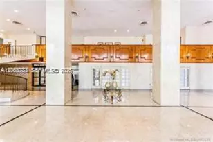 5601 NE Collins Ave, Miami Beach, FL 33140 - Photo 17