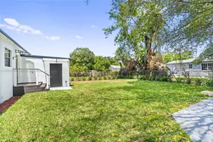 1121 NW 57th St, Miami, FL 33127 - Photo 21