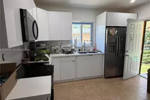 5525 NW 5th Ct, Miami, FL 33127 - Photo 5