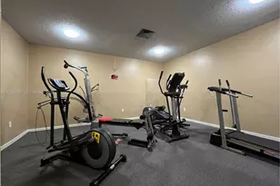 4334 NW 9th Ave, Deerfield Beach, FL 33064 - Photo 15