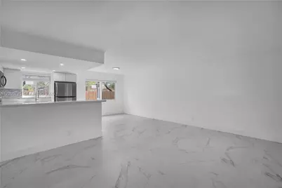 414 SE 14th St #3, Fort Lauderdale, FL 33316 - Photo 7