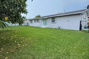 15435 SW 108th Ct, Miami, FL 33157 - Photo 17