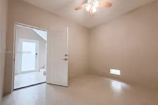 17 Lake View Dr, Key Largo, FL 33037 - Photo 21